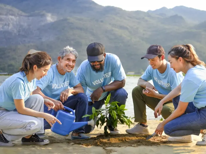 Community & Civil Society Organisations 