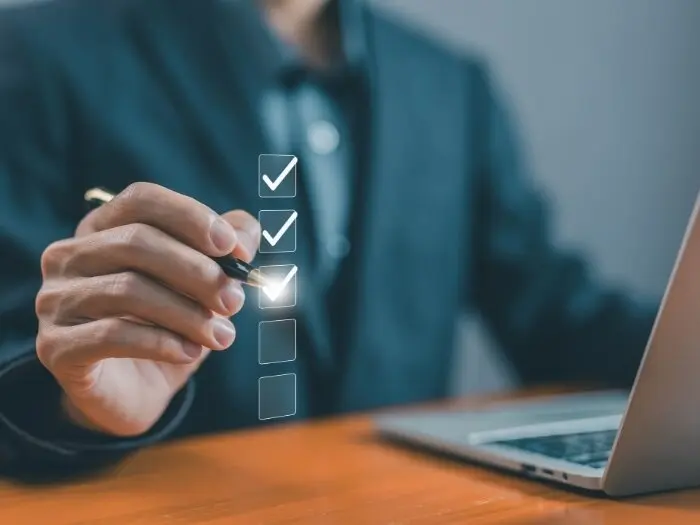 Employees, Management & Board 