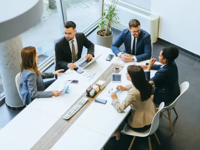 Regulators & Government 